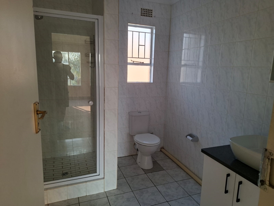 1 Bedroom Property for Sale in Vaalpark Free State